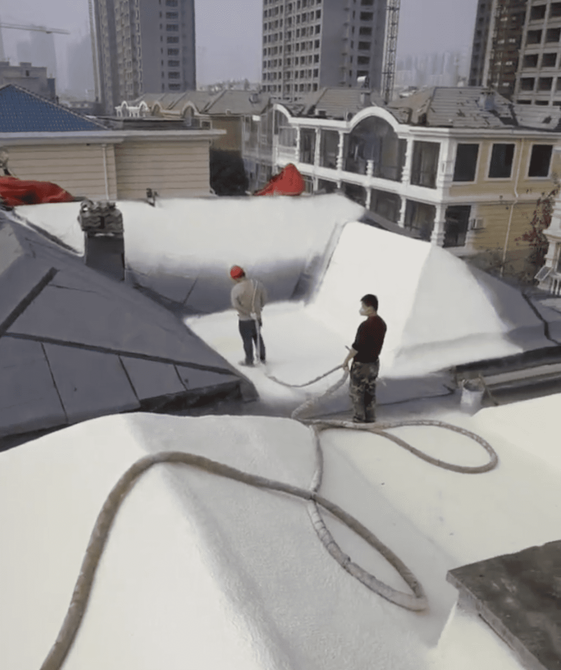 樓頂聚氨酯發泡保溫噴涂